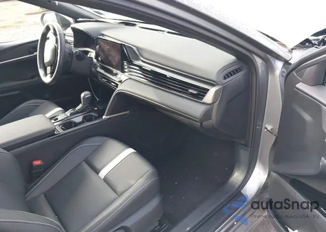 2025 Toyota Camry Se из США, поврежденный, VIN 4T1DAACK8SU549132